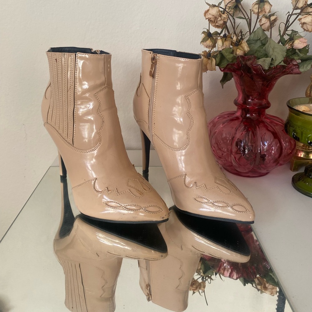N.Y.L.A Western Detail Ankle Boots